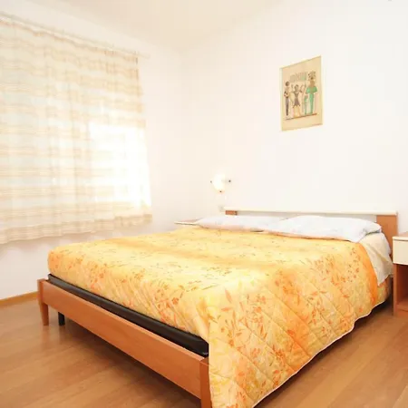 3430b Apartment Medveja