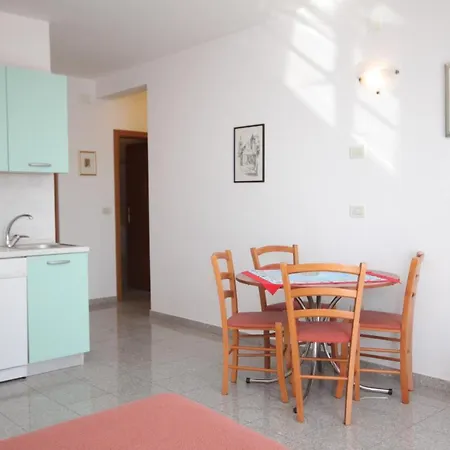Apartment 3430b